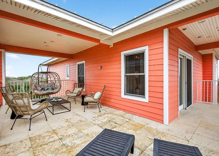 Westwinds Paradise House